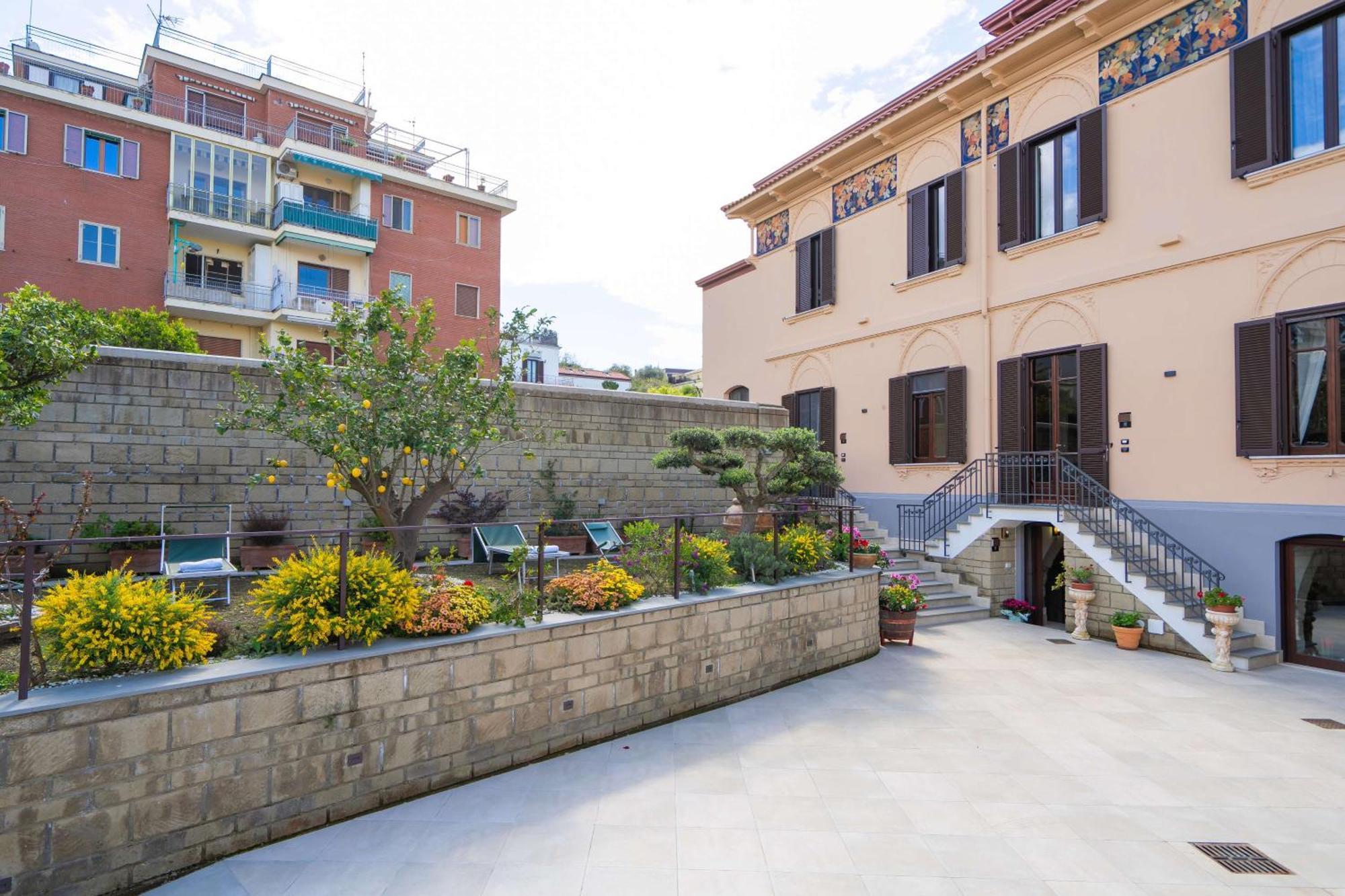 Villa Agostino Luxury B&B Vico Equense Eksteriør billede